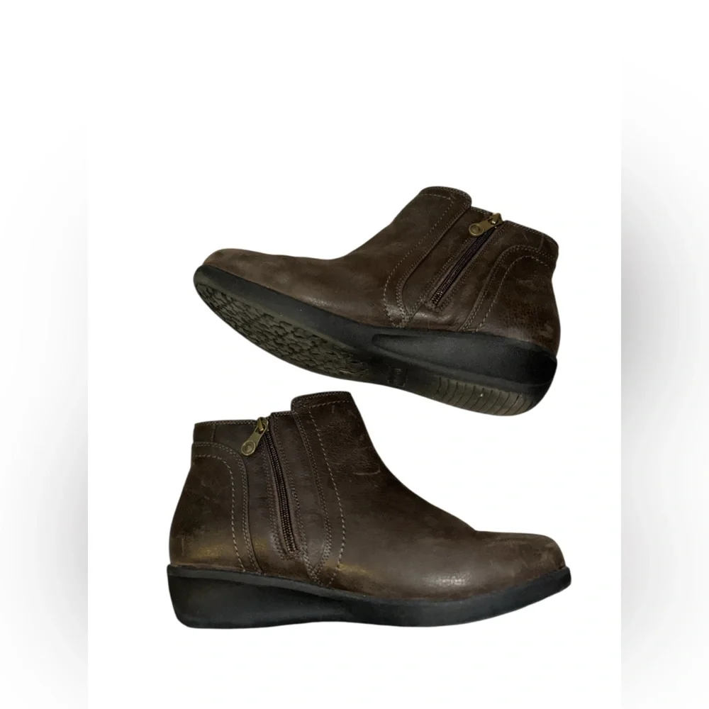 ARAVON Fairlee ankle boots leather waterproof shoes Women's size 9.5